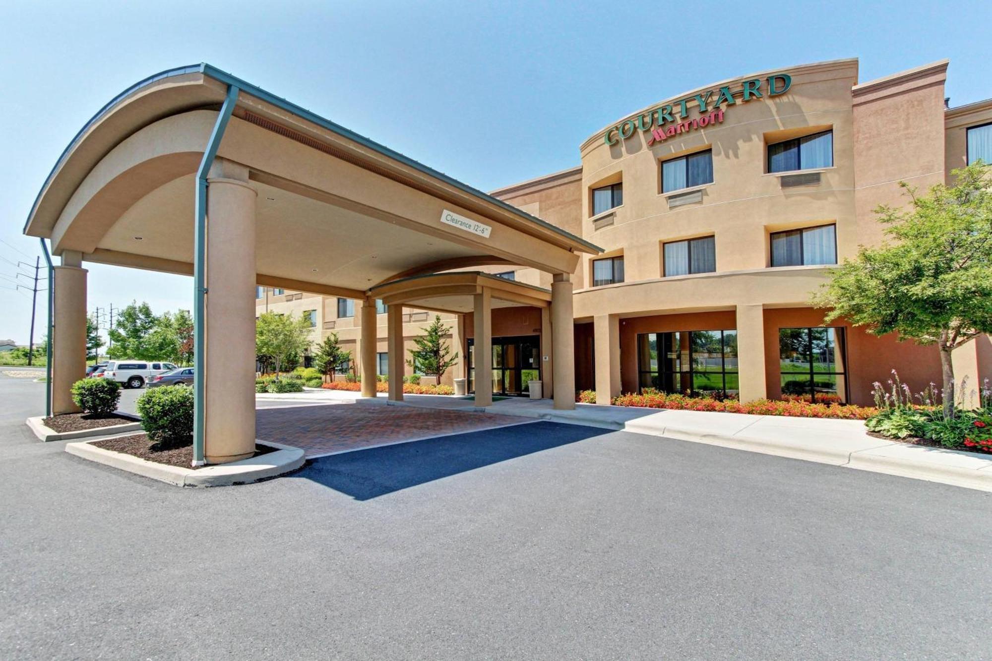 Courtyard By Marriott Harrisburg West/Mechanicsburg Exterior photo