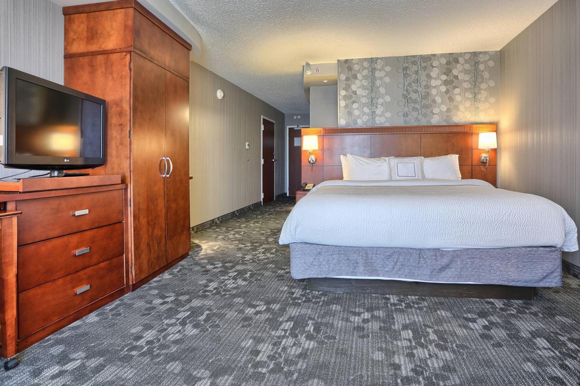Courtyard By Marriott Harrisburg West/Mechanicsburg Exterior photo