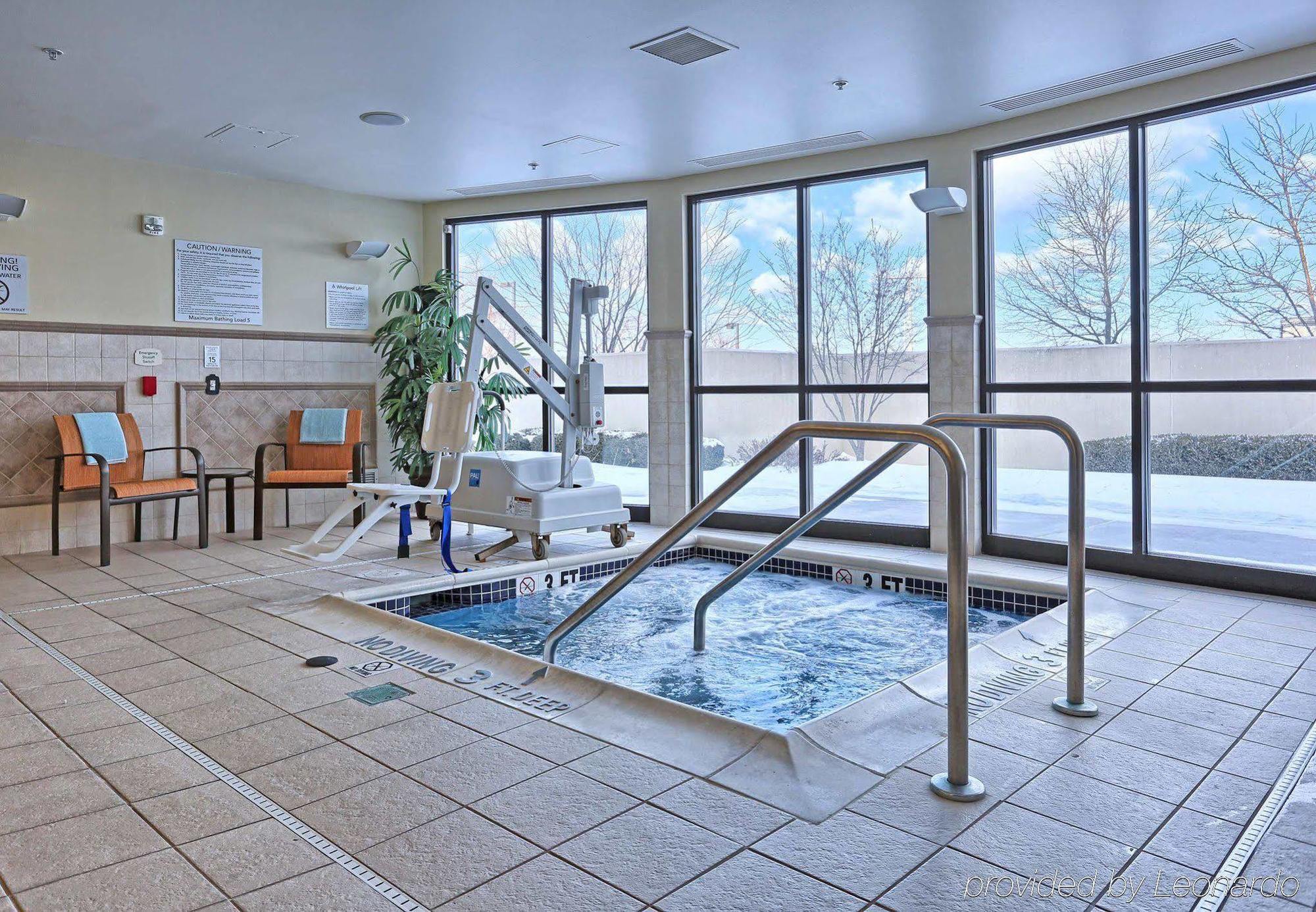 Courtyard By Marriott Harrisburg West/Mechanicsburg Exterior photo